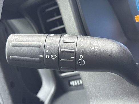 New 2025 Ford Bronco Badlands image 16