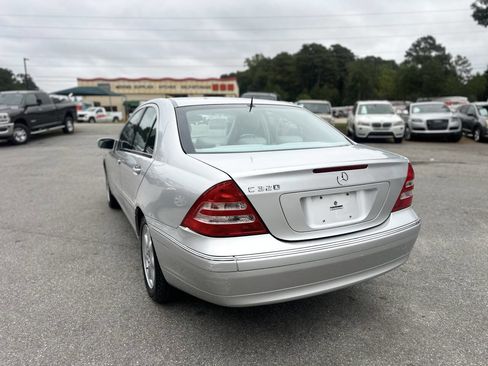 Used 2002 Mercedes-Benz C 320 Sedan image 7
