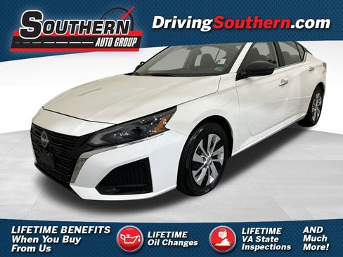 Used 2025 Nissan Altima 2.5 S image 1