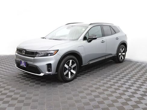 Used 2025 Honda Prologue Touring image 5