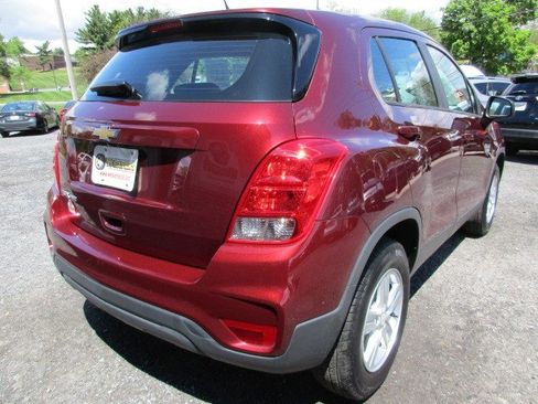Used 2017 Chevrolet Trax LS AWD/4WD image 8