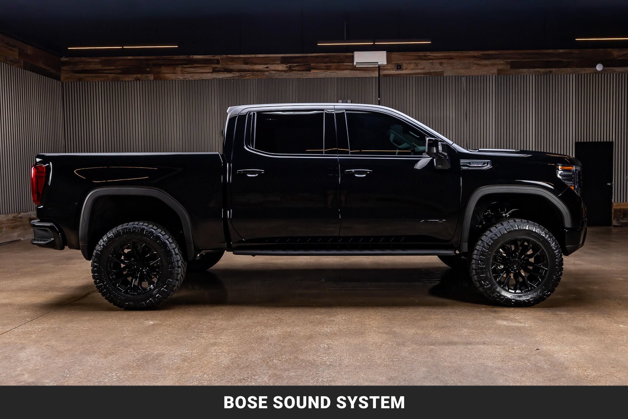 Used 2026 GMC Sierra 1500 AT4 w/ AT4 Premium Package AWD/4WD image 10