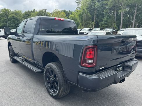 Used 2026 RAM 2500 Big Horn AWD/4WD image 7
