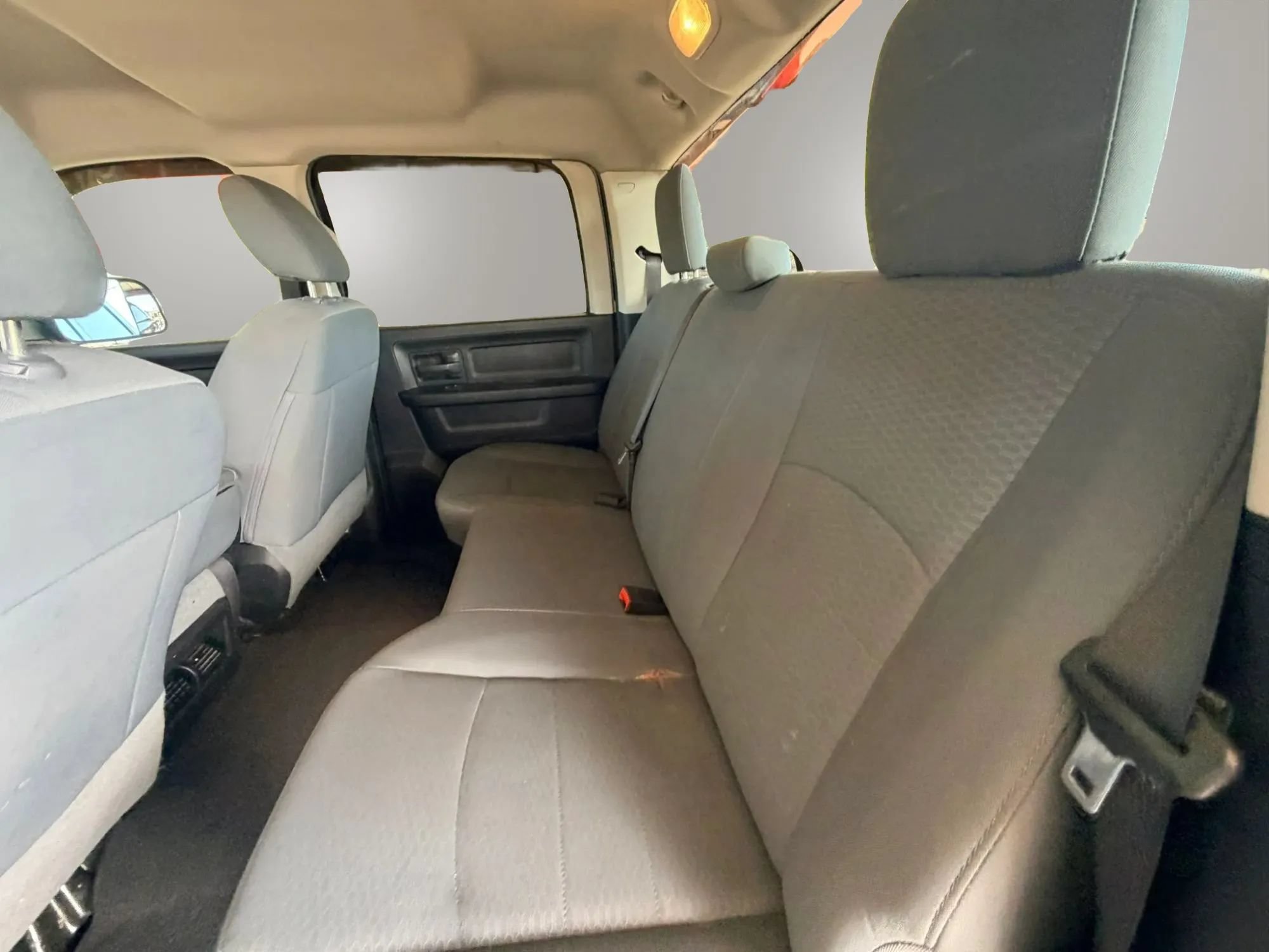 Used 2017 RAM 2500 Tradesman w/ Chrome Appearance Group AWD/4WD image 32