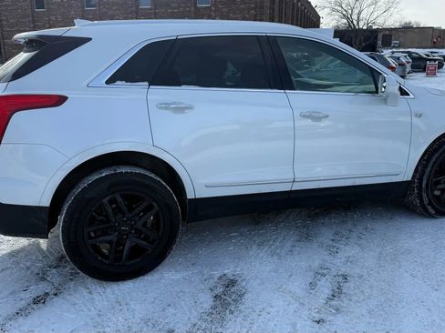 Used 2017 Cadillac XT5 Luxury image 10