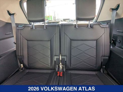 Certified 2026 Volkswagen Atlas SE w/ Panoramic Sunroof Package FWD image 20