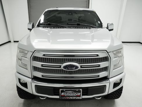 Used 2015 Ford F150 Platinum w/ Equipment Group 701A Luxury AWD/4WD image 2