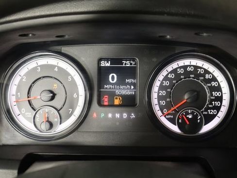 Used 2021 RAM 1500 Warlock AWD/4WD image 38