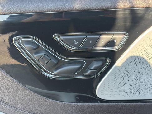 Used 2023 Lincoln Aviator Black Label w/ Class IV Trailer Tow Package image 17