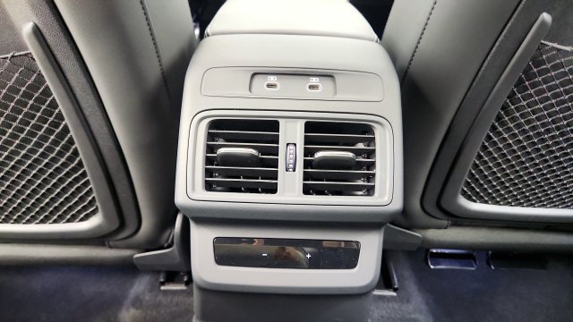 Used 2025 Audi SQ5 Premium Plus AWD/4WD image 53