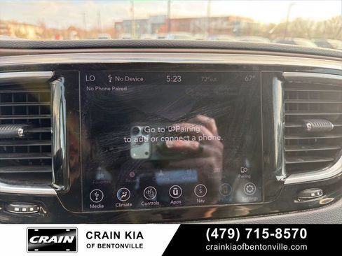 Used 2019 Chrysler Pacifica Touring-L Plus image 17