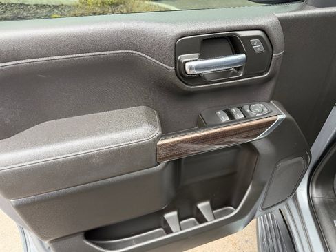 Used 2022 Chevrolet Silverado 1500 RST image 15