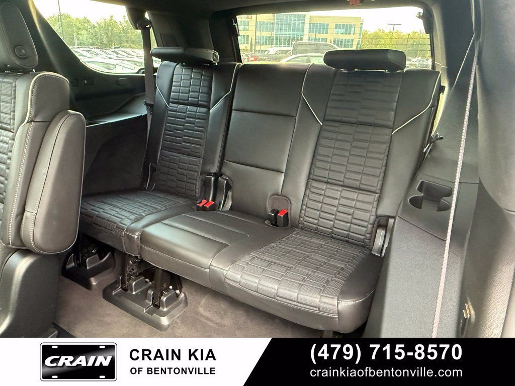 Used 2023 Cadillac Escalade Premium Luxury Platinum w/ LPO, Floor Liner Package AWD/4WD image 25