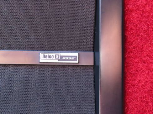 Used 1987 Chevrolet Corvette Convertible RWD image 8