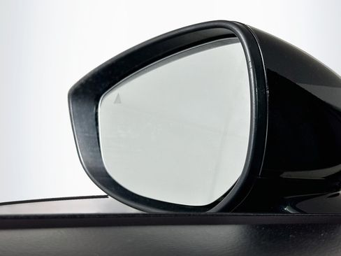 Used 2025 MAZDA CX-30 AWD 2.5 S w/ Preferred Package image 16