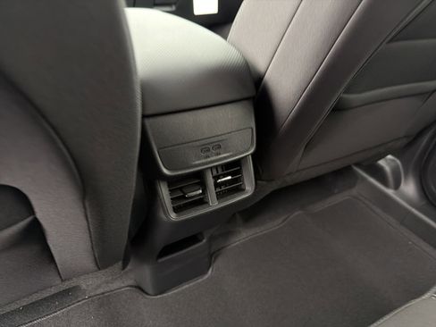 New 2026 Chevrolet Equinox LT w/ Safety and Technology Package image 13