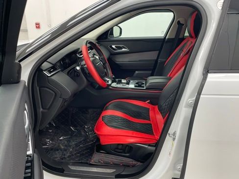 Used 2020 Land Rover Range Rover Velar S image 9