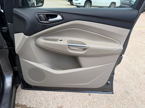 Used 2014 Ford Escape Titanium w/ Equipment Group 401A FWD image 24