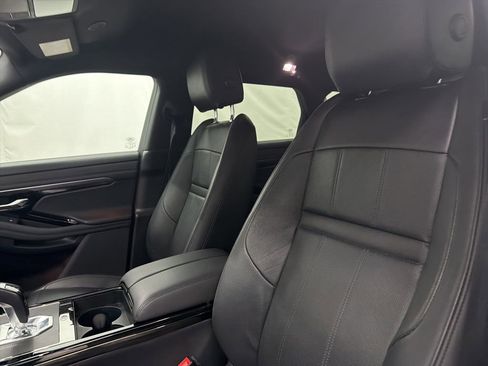 Used 2023 Land Rover Range Rover Evoque R-Dynamic S image 13