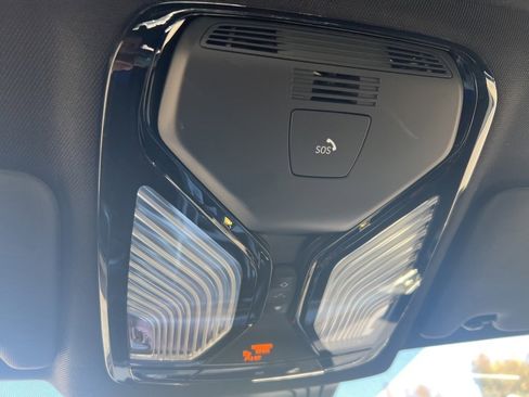 Certified 2024 BMW M440i Coupe image 16