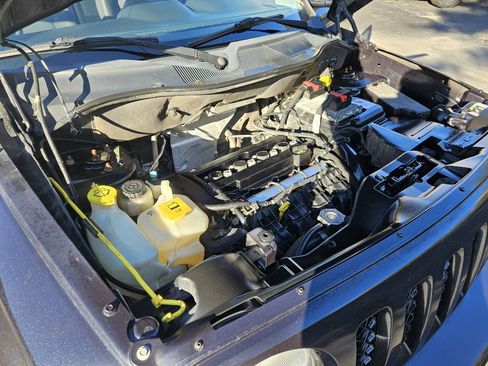 Used 2016 Jeep Patriot Sport image 17