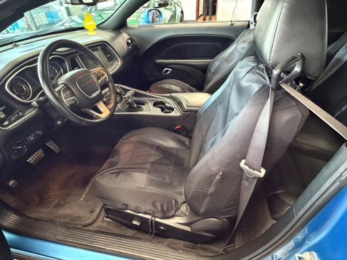 Used 2015 Dodge Challenger SXT Plus w/ Sound Group II image 32