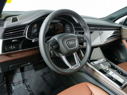 Used 2026 Audi Q7 Premium Plus AWD/4WD image 4