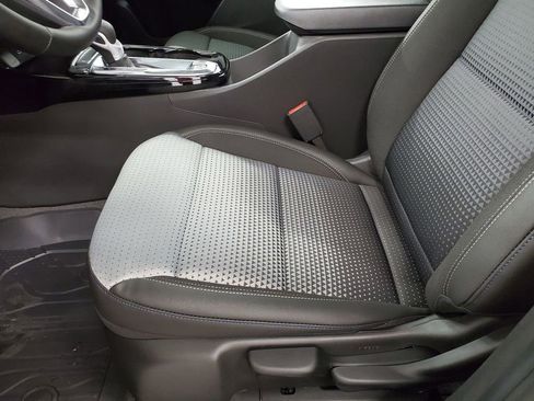 New 2026 Chevrolet Trax LT w/ Driver Confidence Package FWD image 14