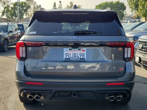 Used 2025 Ford Explorer ST w/ Sun And Sound Package image 22