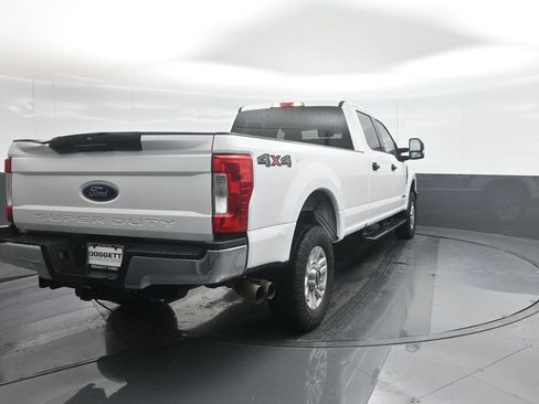 Used 2019 Ford F250 XLT AWD/4WD image 24