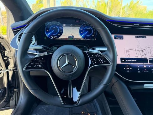 Used 2025 Mercedes-Benz EQS 580 4MATIC Sedan image 25