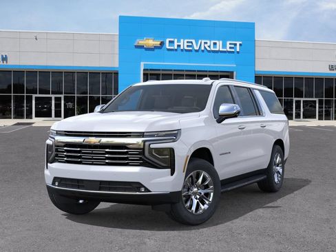 New 2026 Chevrolet Suburban Premier RWD image 6