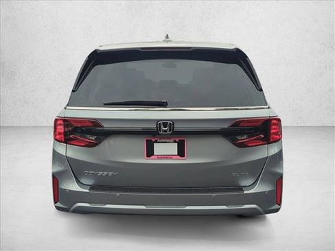 New 2026 Honda Odyssey Elite image 8