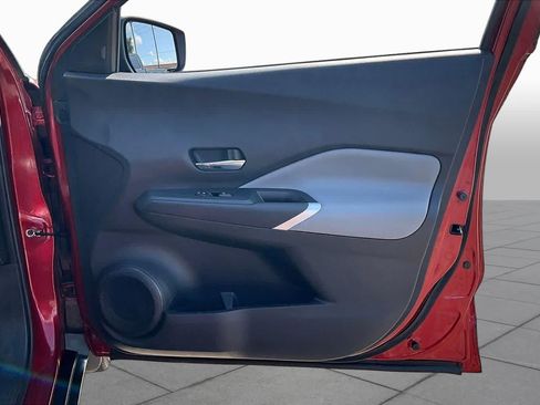Certified 2024 Nissan Kicks SR w/ SR Premium Package FWD image 23