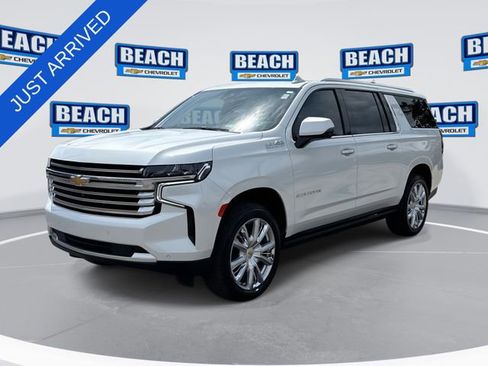 Used 2024 Chevrolet Suburban High Country AWD/4WD image 1