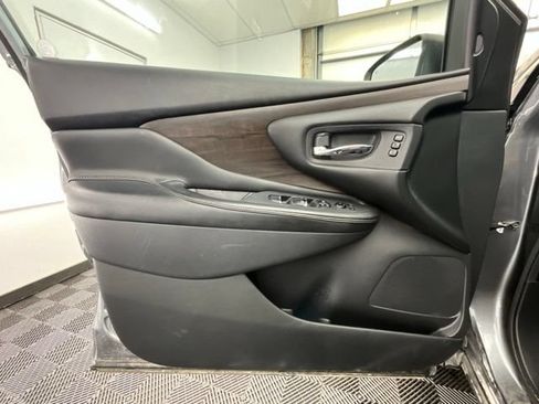 Used 2020 Nissan Murano Platinum AWD/4WD image 13