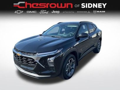 Used 2025 Chevrolet Trax LT