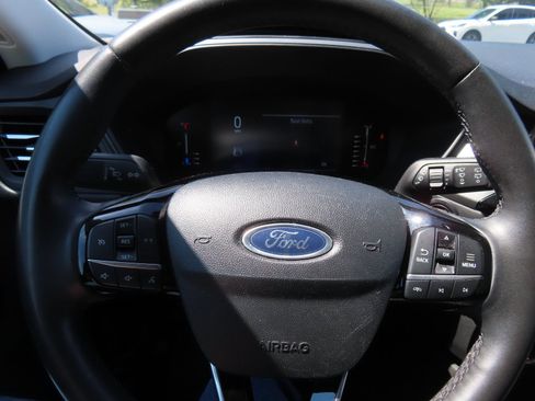 Used 2024 Ford Escape Active AWD/4WD image 17