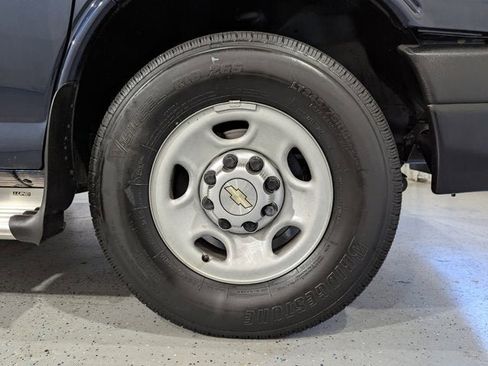 Used 2013 Chevrolet Express 3500 LS w/ Power Package image 36