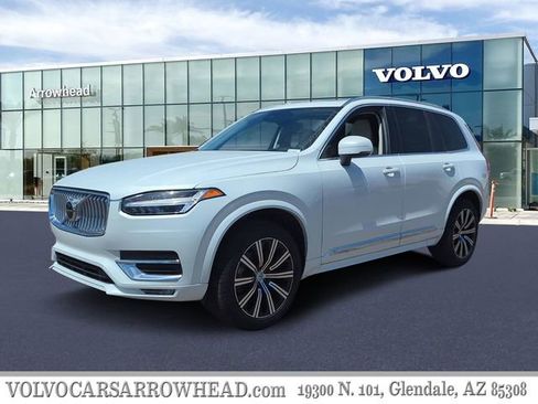 New 2025 Volvo XC90 B6 Core image 1