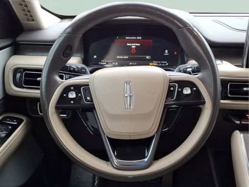 Used 2022 Lincoln Aviator Reserve w/ Equipment Group 201A RWD image 23