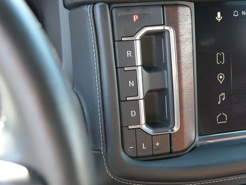 Used 2023 GMC Yukon Denali Ultimate image 15