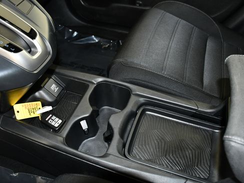 Used 2019 Honda CR-V EX image 31