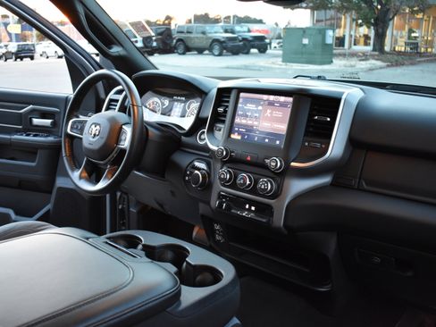 Used 2024 RAM 2500 Big Horn w/ Bed Utility Group image 22