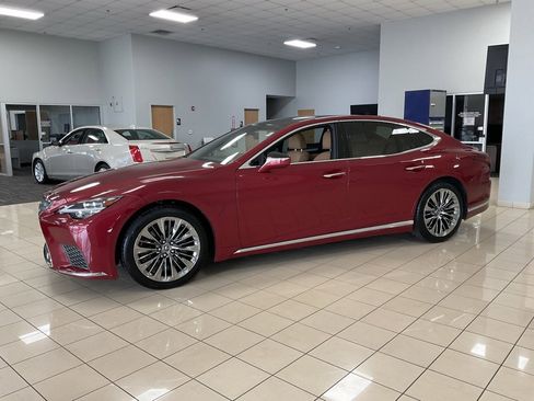 Used 2021 Lexus LS 500 AWD w/ Interior Upgrade Package image 3