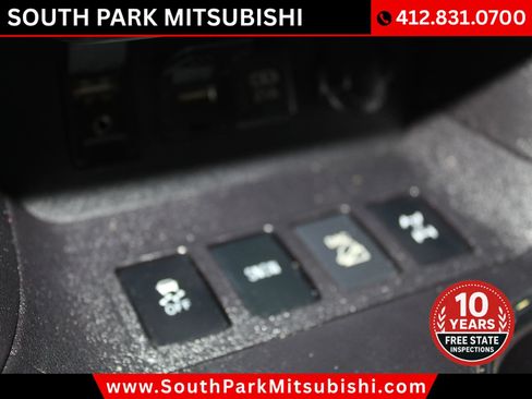 Used 2019 Toyota Highlander LE image 25