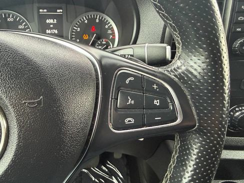 Used 2019 Mercedes-Benz Metris w/ Driver Comfort Package image 30
