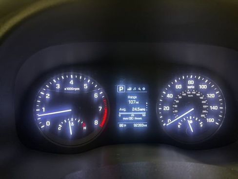 Used 2018 Hyundai Tucson SE image 18