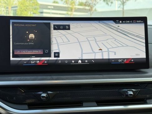 Certified 2024 BMW X7 xDrive40i w/ M Sport Package image 29