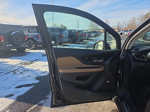 Used 2019 Buick Encore Essence w/ Experience Buick Package image 25